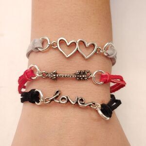 Bracelets Love